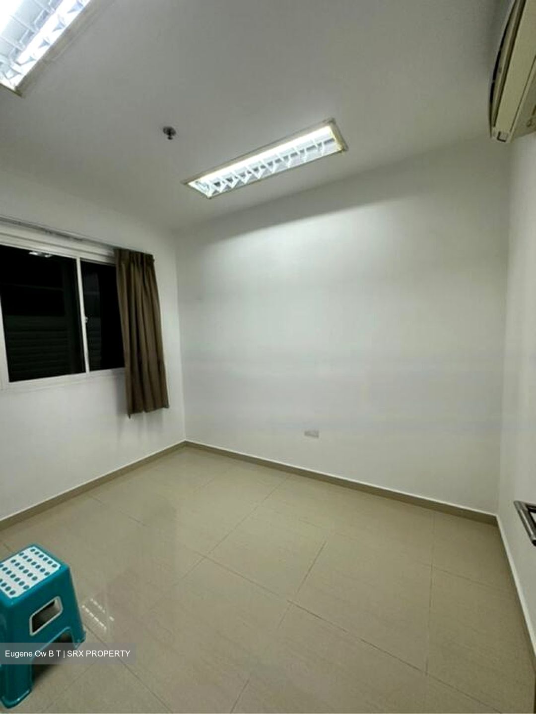 Soho Life (D15), Office #453843871